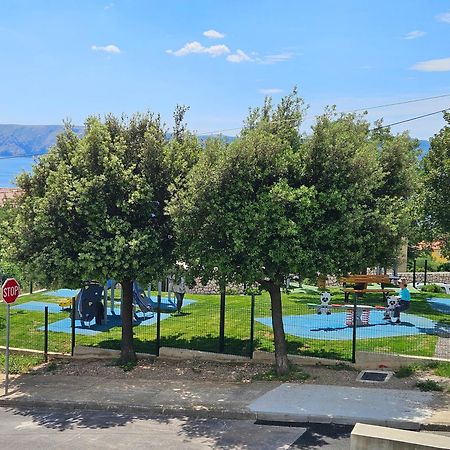Apartman Star Novi Vinodolski Exterior foto